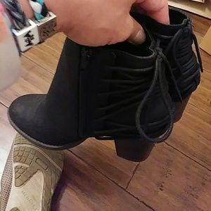 Women's boots